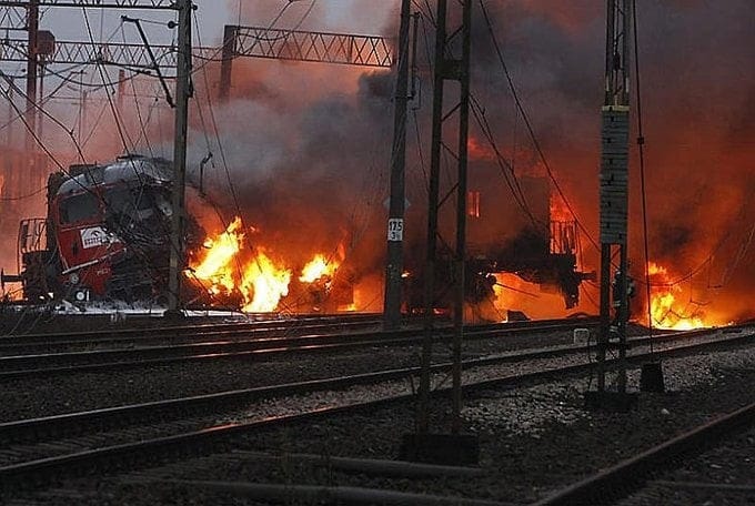 На Чернігівщині захисники підірвали 56 цистерн з дизпаливом – Генштаб