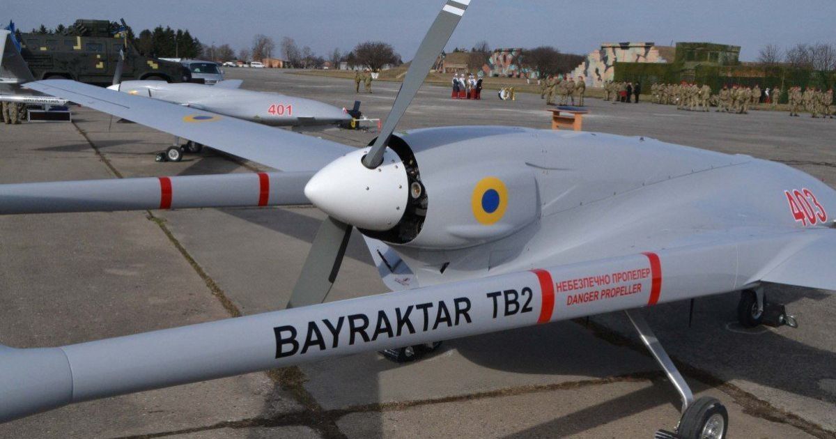 У мережі показали нові кадри знищення ворожої техніки Bayraktar TB2