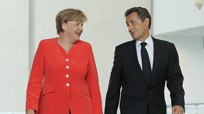 Зеленський запросив Меркель і Саркозі в Бучу, щоби побачити наслідки їхньої співпраці з Путіним